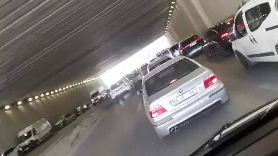 Zincirleme kaza! Çok sayıda araç karıştı 2